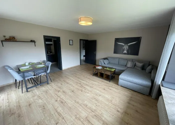 Im Wiesenrain * Hausen-Wied