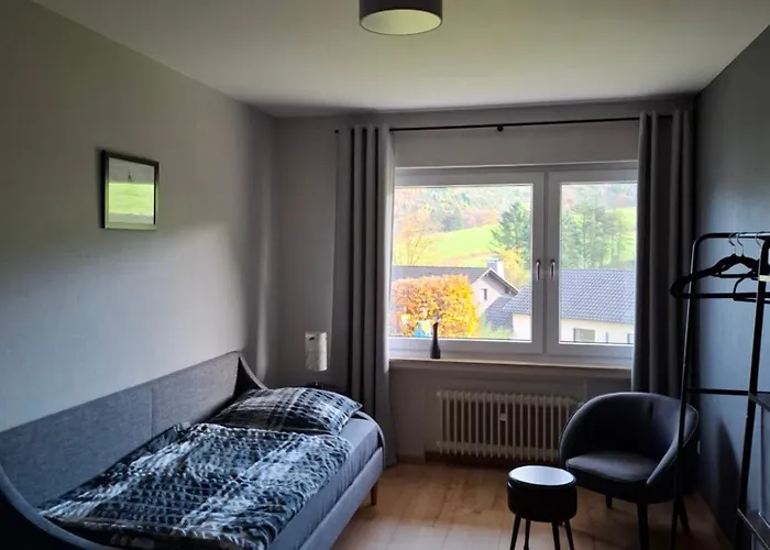 Im Wiesenrain * Hausen-Wied